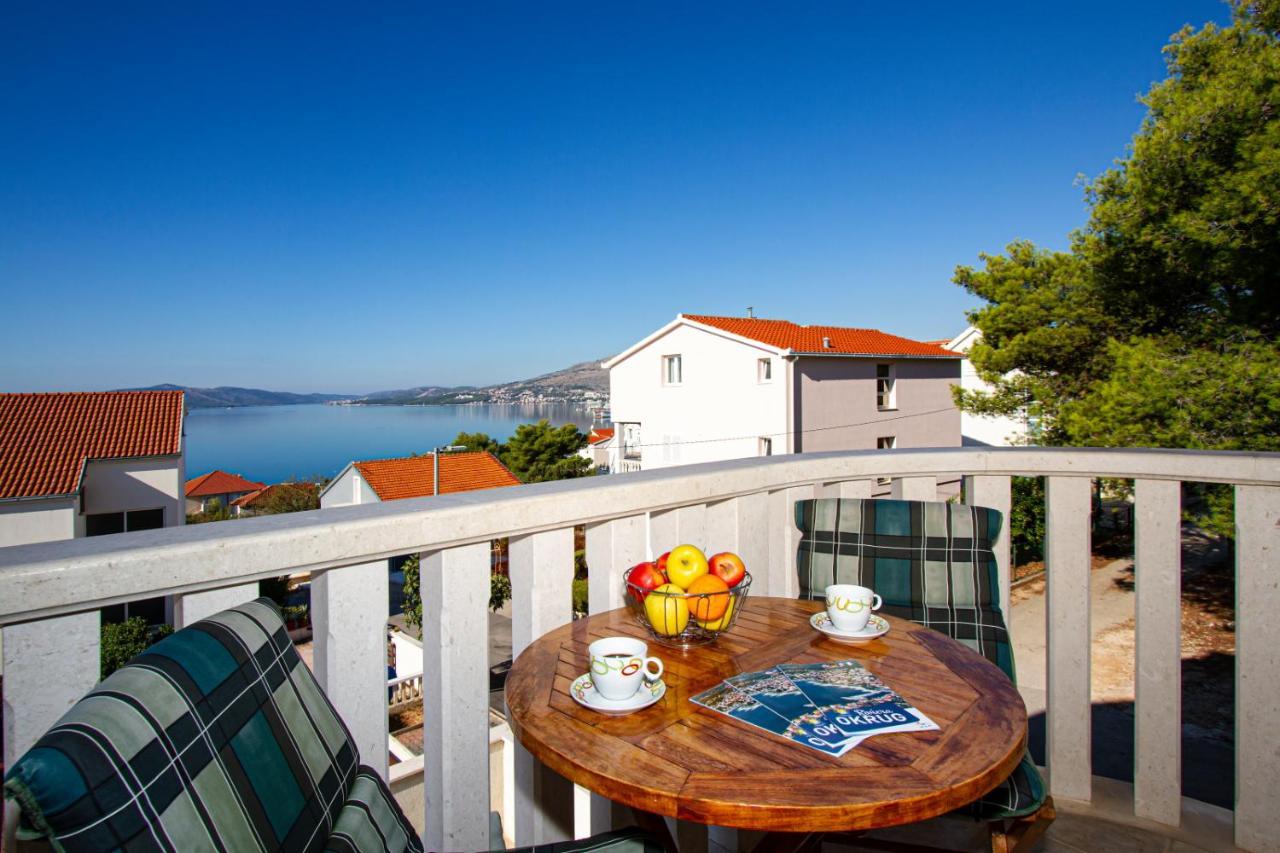 Villa Bianca Trogir Eksteriør billede