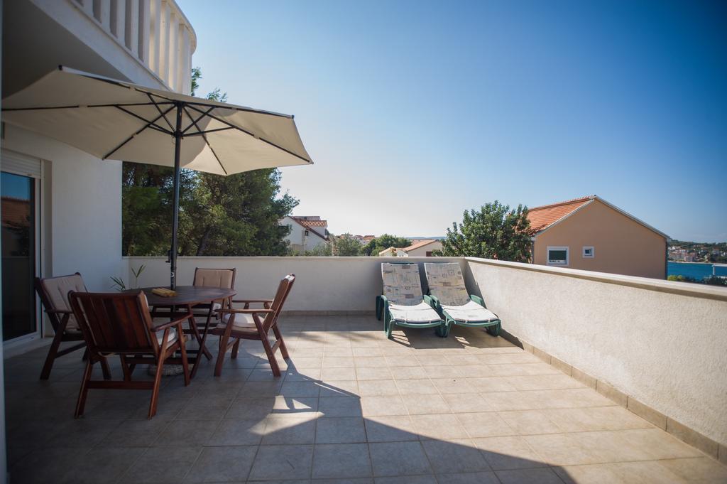 Villa Bianca Trogir Eksteriør billede